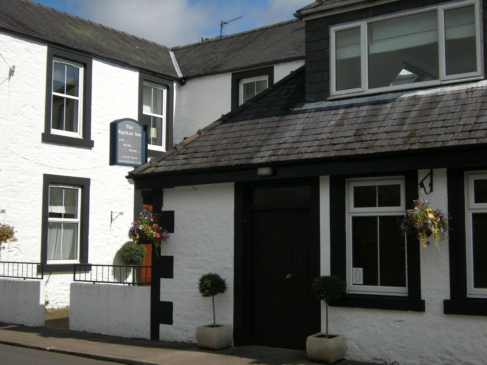 The Hightae Inn Lockerbie Exterior photo